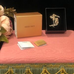 NIB Heidi Daus "Cheers" Brooch